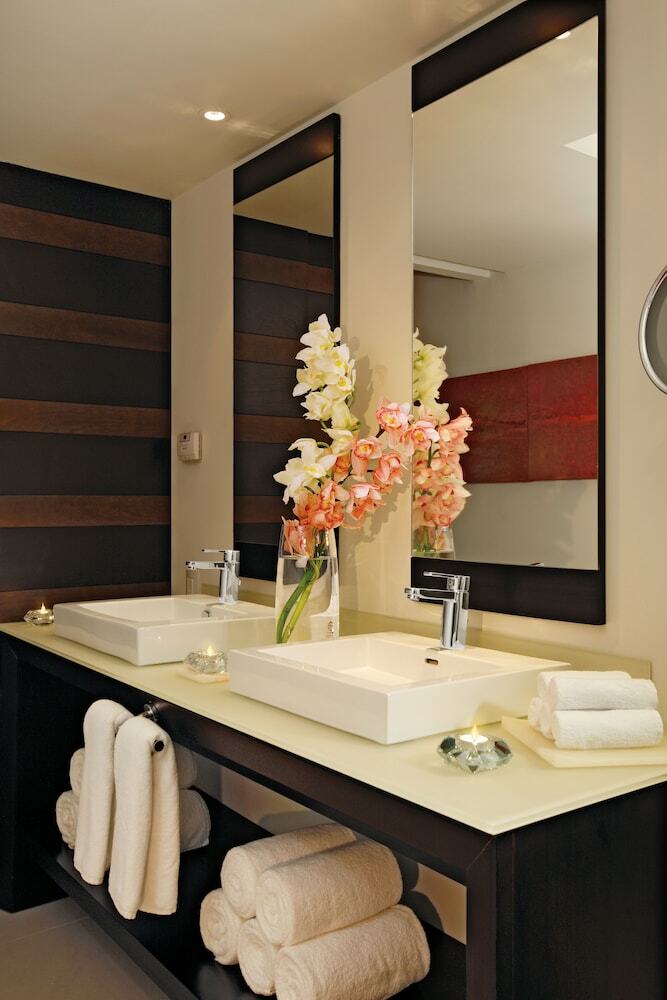 Hotel Secrets Huatulco Resort And Spa