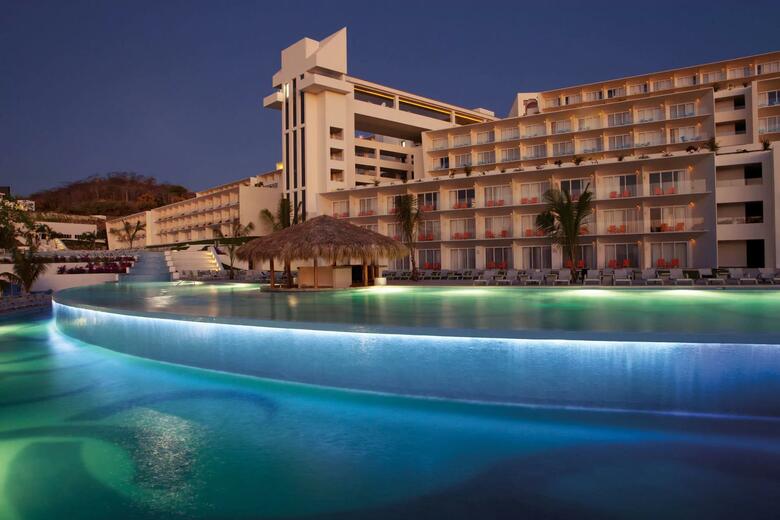 Hotel Secrets Huatulco Resort And Spa