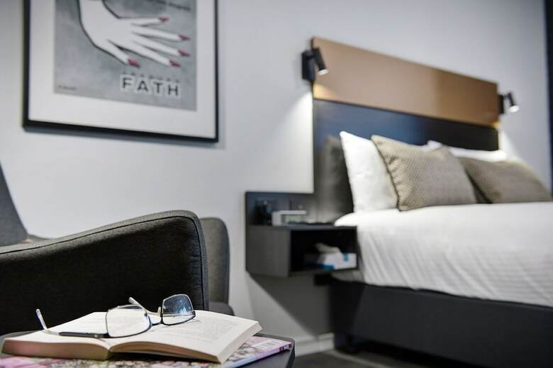 Hotel Cbd Motor Inn
