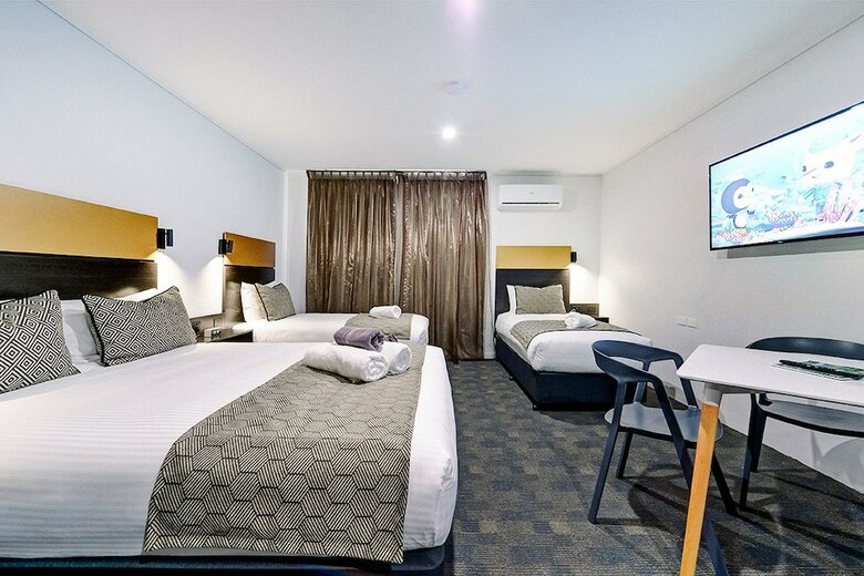 Hotel Cbd Motor Inn
