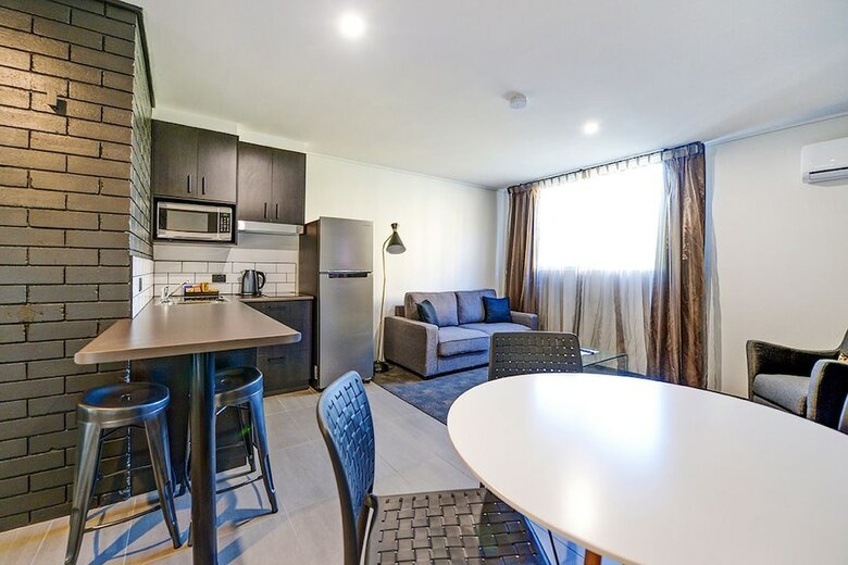 Hotel Cbd Motor Inn