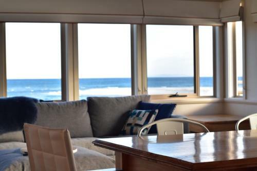 The Strand ~ On The Edge Of The Beach