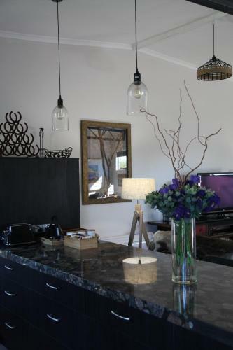 The Art Wearehouse In Deloraine