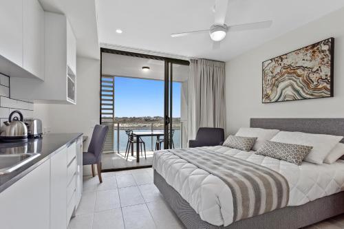 Direct Hotels - North Shore Kawana