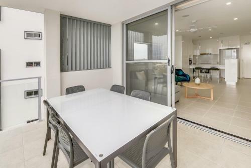 Aparthotel Direct Hotels - Aquarius Kawana