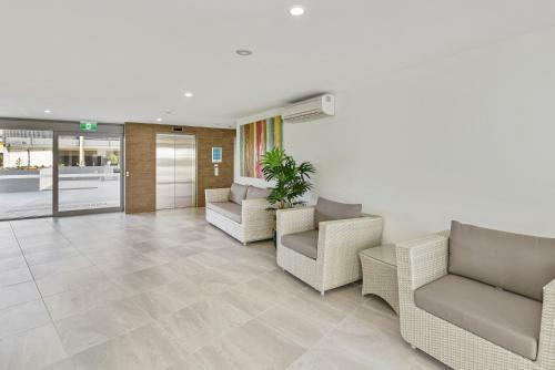 Aparthotel Direct Hotels - Aquarius Kawana
