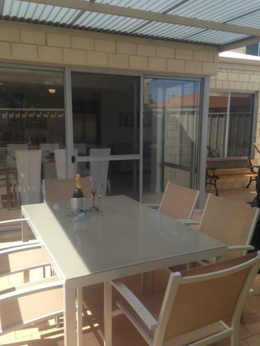 Villa Mandurah On The Terrace