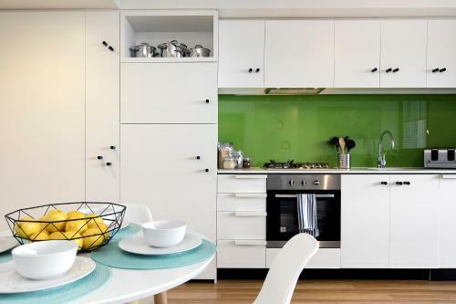 Complete Host Guild Apartments