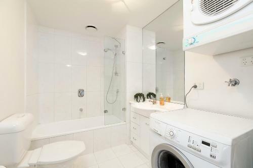 Complete Host Southpoint Apartments