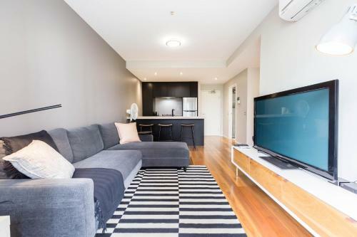 Sandra - Beyond A Room Private Apartments