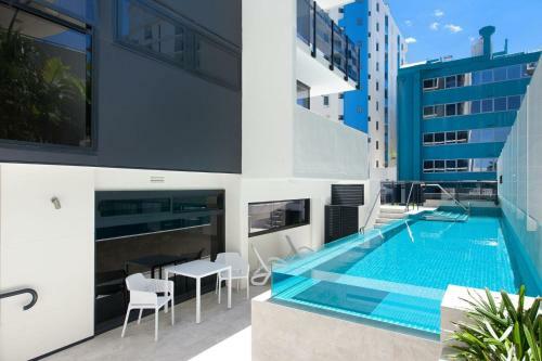 Hotel First Light Mooloolaba