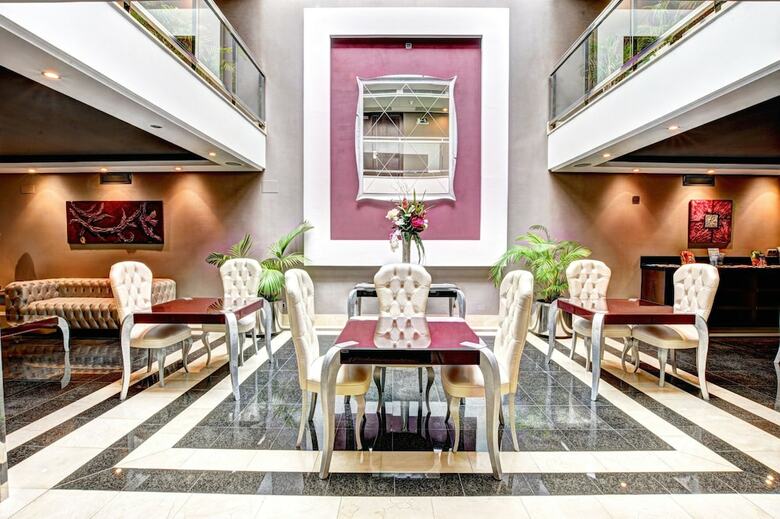 Nexus Benalmadena Suites & Apartments