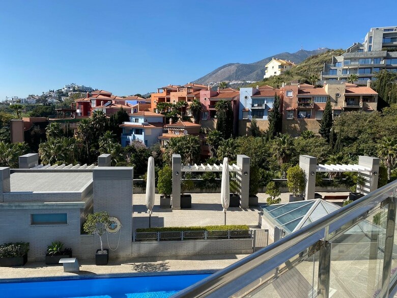 Nexus Benalmadena Suites & Apartments