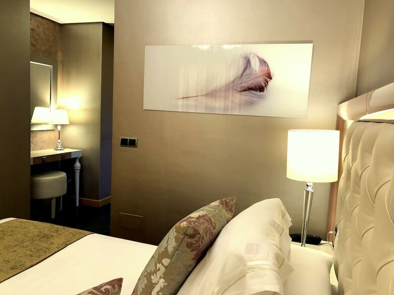Nexus Benalmadena Suites & Apartments