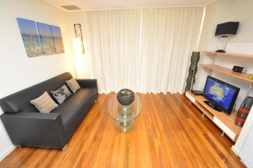 Sydney Cbd Self Contained Modern Studio Apartments (pitt)