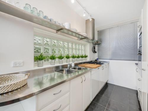 Large Terrace In Sydney?s Lower North Shore