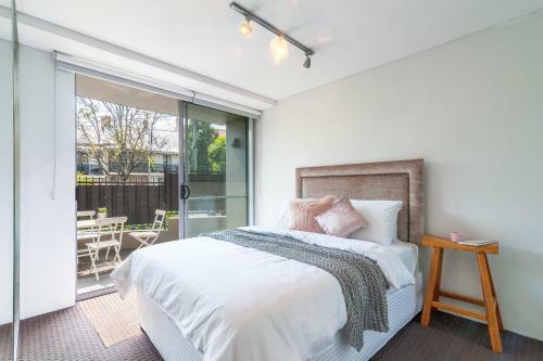 Paddington Garden Apartment