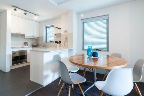 Paddington Garden Apartment