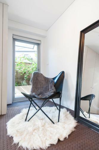 Paddington Garden Apartment