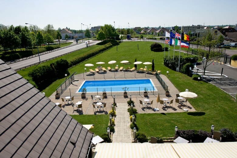Hotel Ibis Beaune La Ferme Aux Vins
