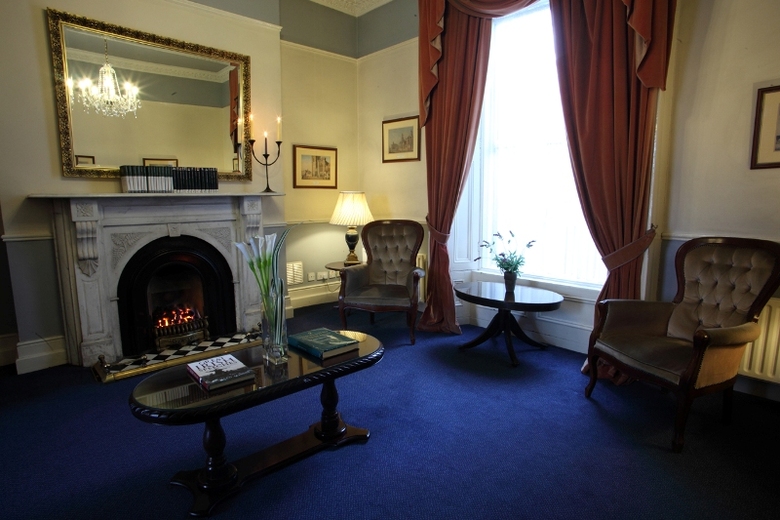 Hotel Charleville Lodge
