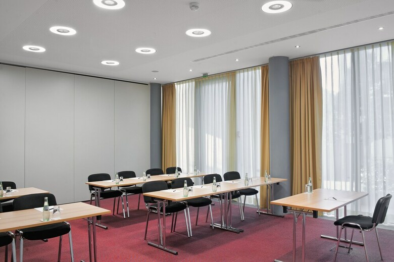 Hotel Doubletree By Hilton Frankfurt Niederrad