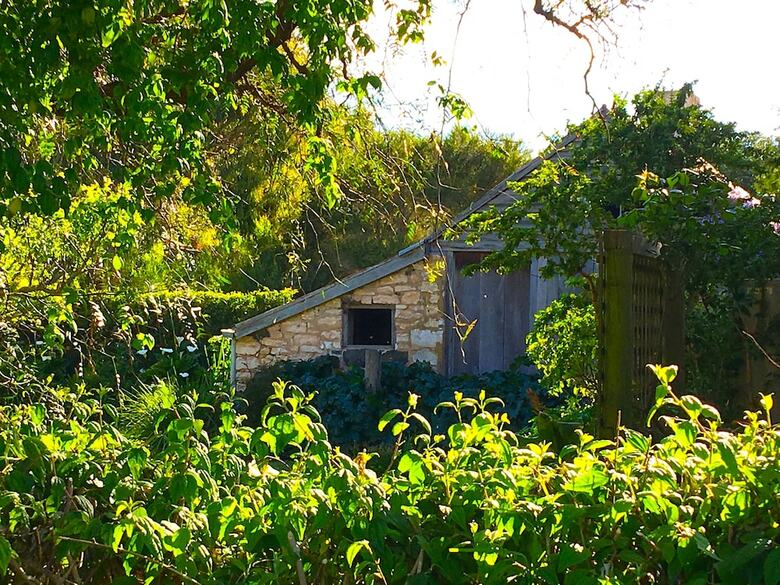 Bed & Breakfast Cherry Plum Cottages