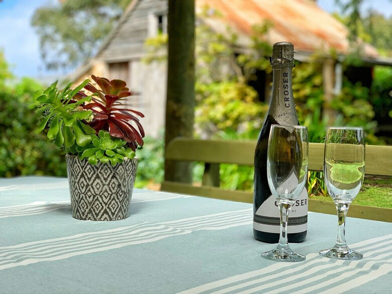 Bed & Breakfast Cherry Plum Cottages