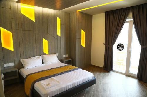 Vila One Beach Hotel