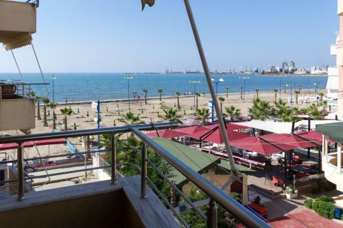 Comfortable Apartment Next To The Beach