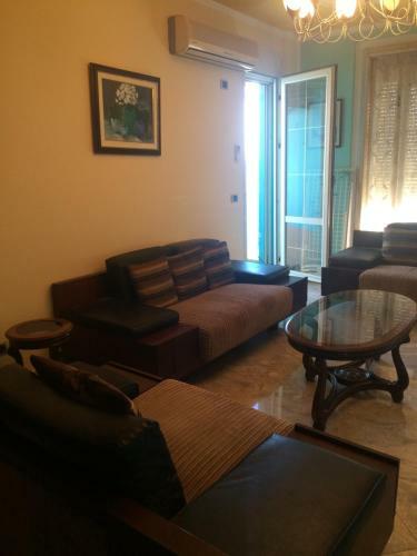 Gimi's Apartments