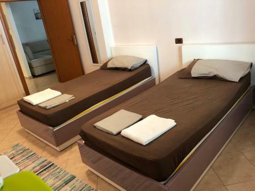 Apartment Gb