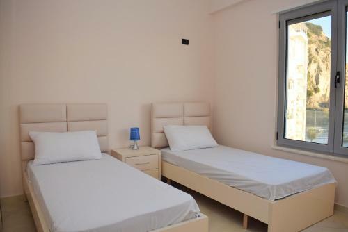Besi Apartments