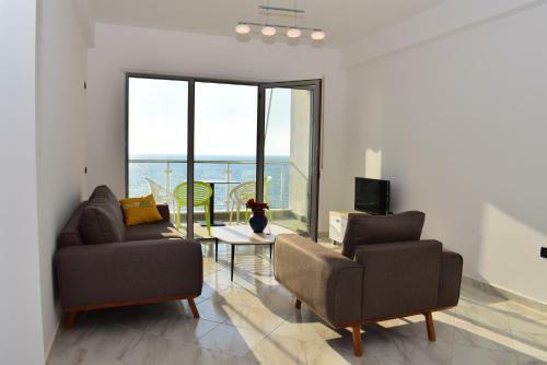 Besi Apartments