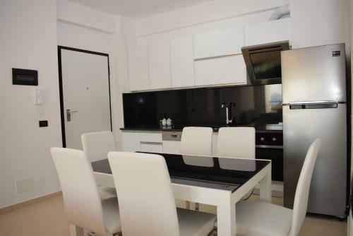 Besi Apartments