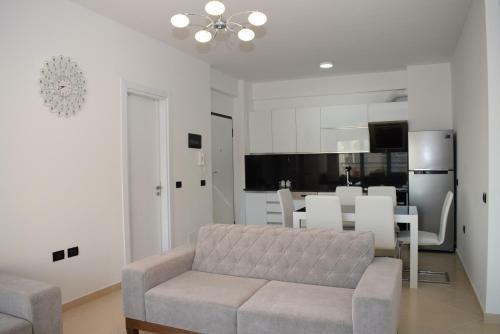 Besi Apartments