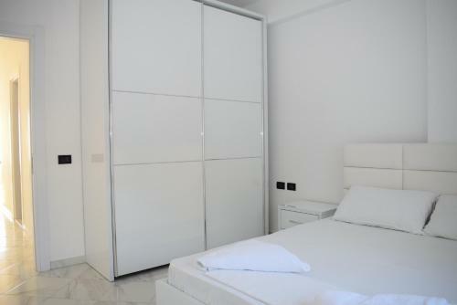Besi Apartments