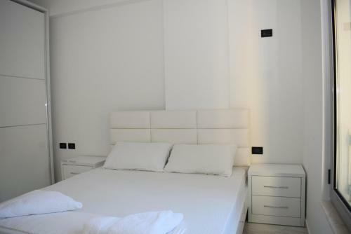 Besi Apartments