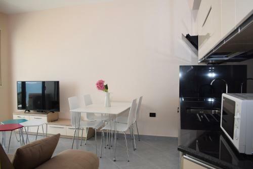 Besi Apartments