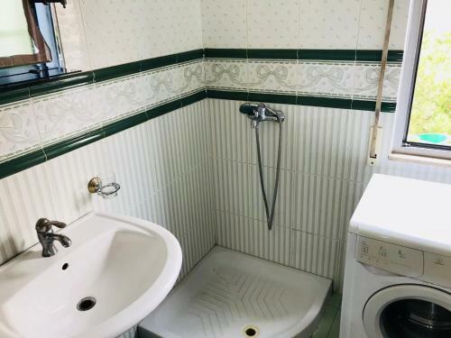 Leo Apartament