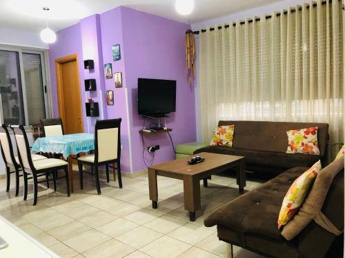 Leo Apartament