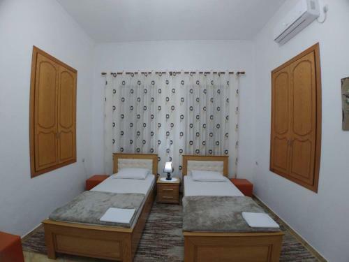 Hostal Guest House Urat