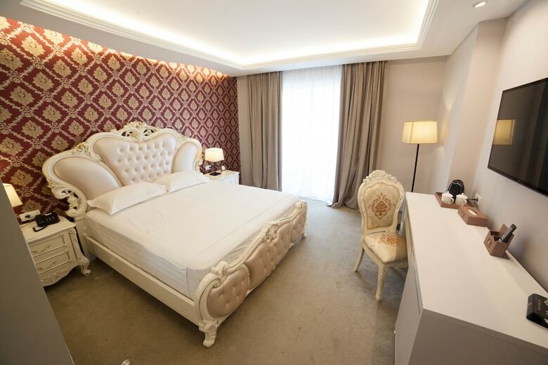 Hotel Grand Blue Fafa