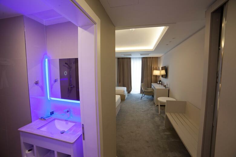 Hotel Grand Blue Fafa