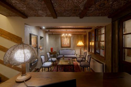 Hotel Hani I Pazarit