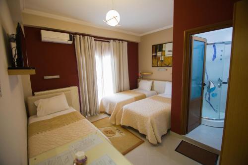 Dea Hotel 2002