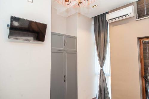 Hostal Guest House People