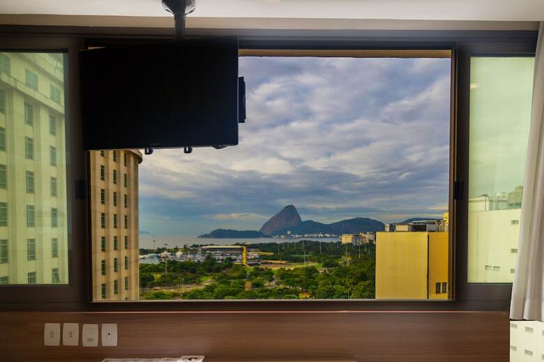 Hotel Atl�ntico Business