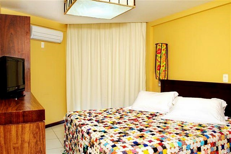 Safari Hotel