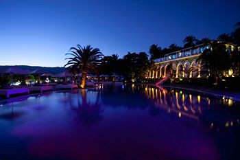 Dpny Beach Hotel